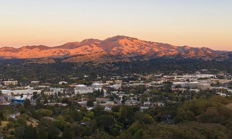 A general dentistry practice in Contra Costa County, California