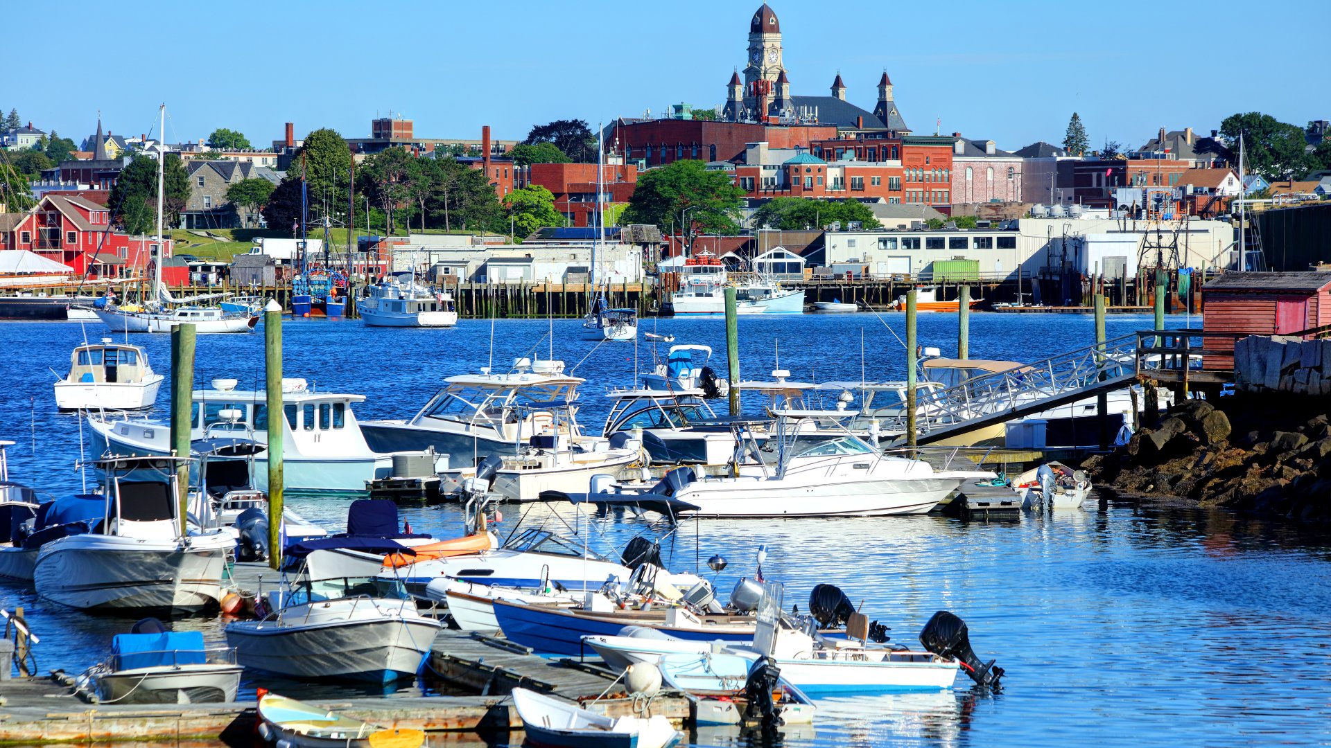 A general dentistry practice in Gloucester County, Virginia