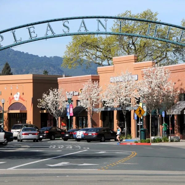 A general dentistry practice in Contra Costa County, California